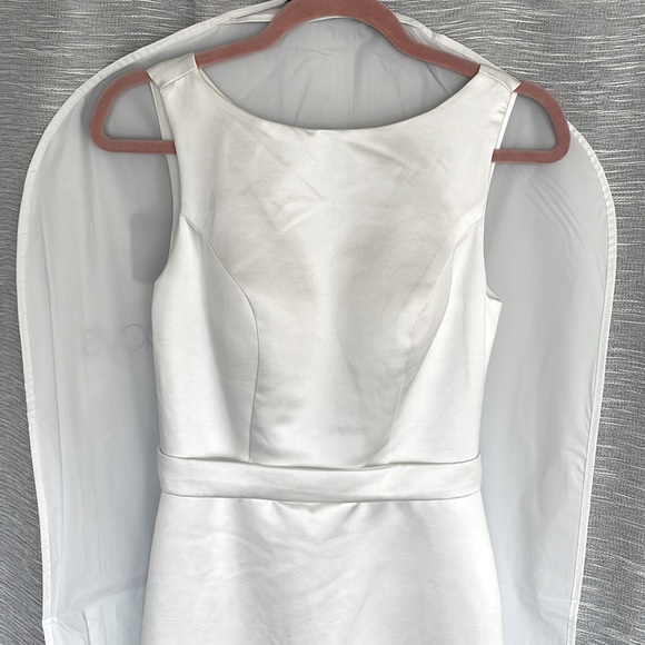 New! Elegant white satin gown - size Petite XS custom - Picture 3 of 9